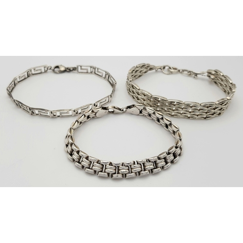 1902 - Three Appealing Solid Silver 925 Bracelets,Total weight: 42 grams, 18-20cm. All in good condition.