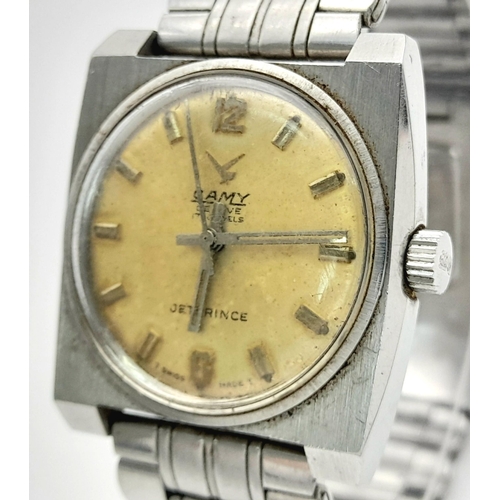 1767 - A Vintage Camy Jetprince Mechanical Gents Watch. Stainless steel bracelet and case - 33mm. Gilded pa... 