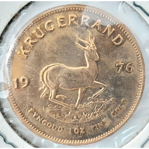 151 - A 1976 South African 1oz (troy) Fine Gold Krugerrand Coin.
Uncirculated condition - sealed packaging... 