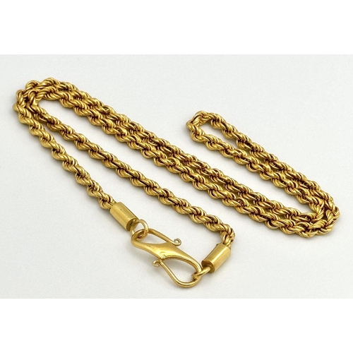 5 - A 22K Yellow Gold Rope Necklace. 40cm. 20g.