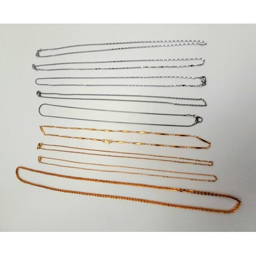 958 - A Selection of 9x Gilded and White Metal Necklaces, as new.