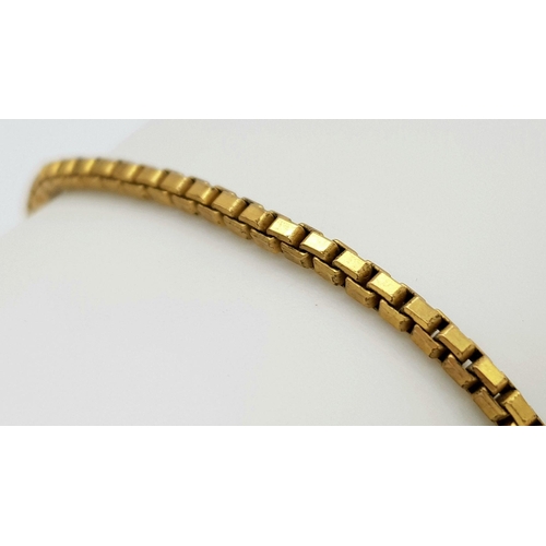 149 - A 9K GOLD VENETIAN LINK BRACELET.  5.5gms