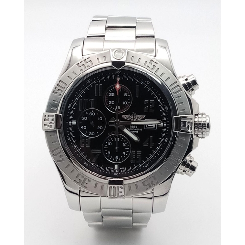 31 - A Breitling Super Avenger II Automatic Chronograph Gents Watch. Stainless steel bracelet and case - ... 