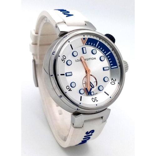 38 - A Louis Vuitton Tambour Street Diver Quartz Gents Watch. Model - QA124. White rubber strap. Stainles... 