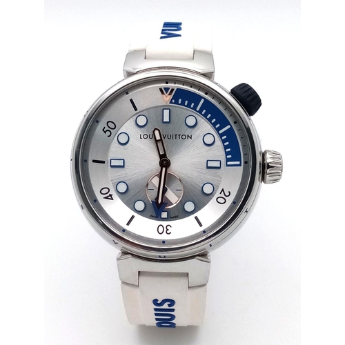 38 - A Louis Vuitton Tambour Street Diver Quartz Gents Watch. Model - QA124. White rubber strap. Stainles... 