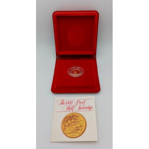 17 - A 22K GOLD PROOF HALF SOVEREIGN DATED 1980 ENCAPSULATED AND IN THE ROYAL MINT PRESENTATION BOX .