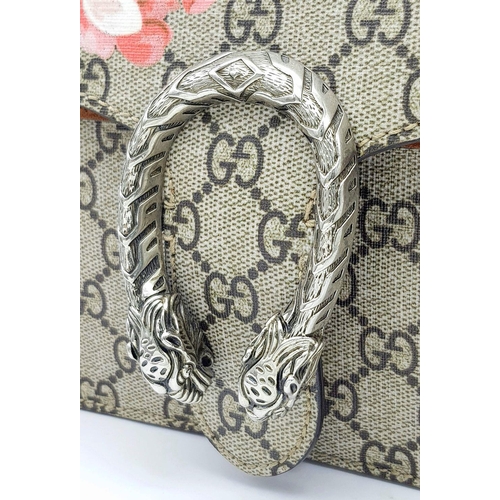 24 - A Gucci Dionysus GG Supreme Floral Shoulder Bag. Beige GG Supreme canvas exterior featuring a floral... 