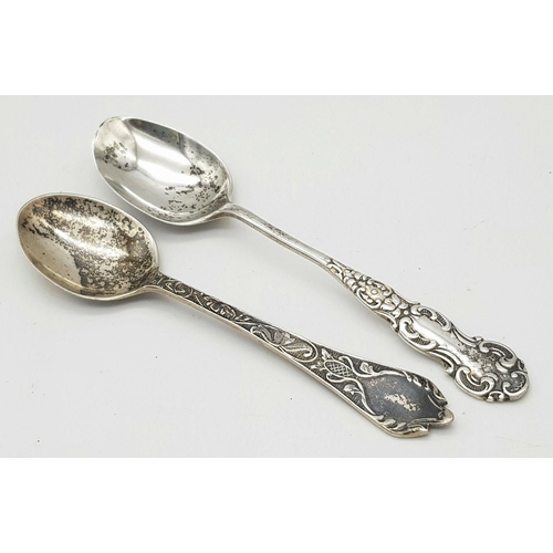 952 - Two Ornately Decorated Silver Teaspoons. Full hallmarked. 26.92g total weight.