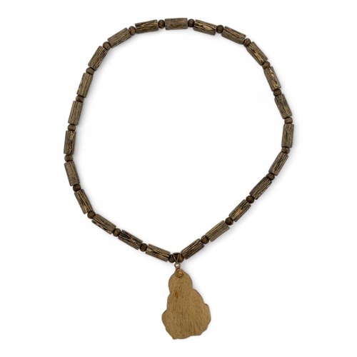 539 - An unique hand carved Agarwood Buddha Pendant on beaded Necklace. Agarwood beads in tubular and roun... 