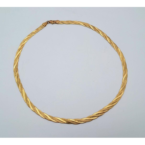 13 - A 9K Yellow and Rose Gold Woven Flat Choker Necklace. 38cm. 12.1g