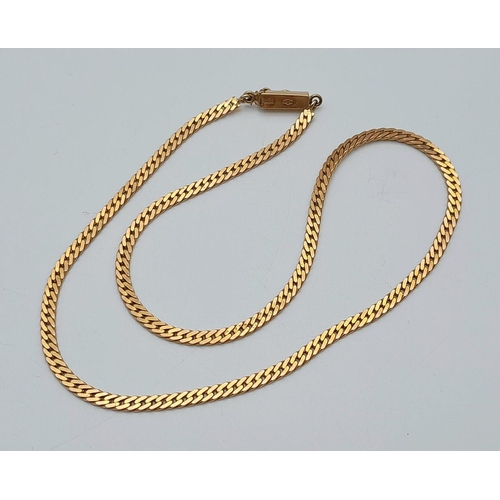 15 - A 9K Yellow Gold Petit Curb Link Choker Necklace. 36cm. 10.2g