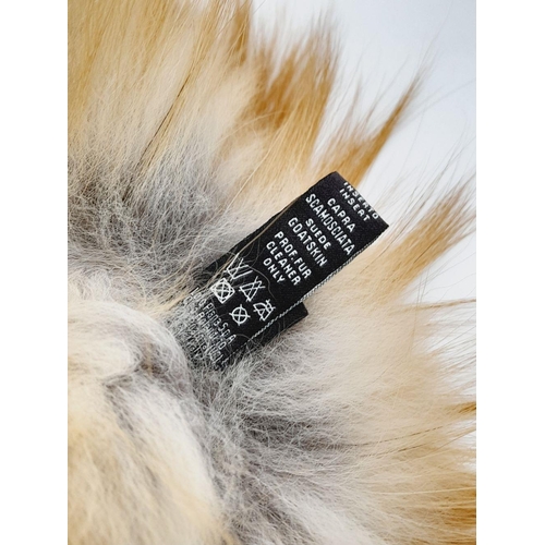 711 - A Loro Piana Fox Fur Keychain Charm. Ref: STK007254