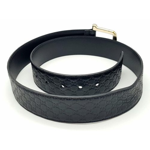 718 - A Gucci Soft Microguccissima Margaux Calfskin Belt. Black leather with GG monogram embossed design a... 