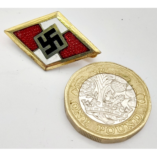 309 - A Gold Issue Hitler Youth Badge with serial no: 2462. Rzm Marked.