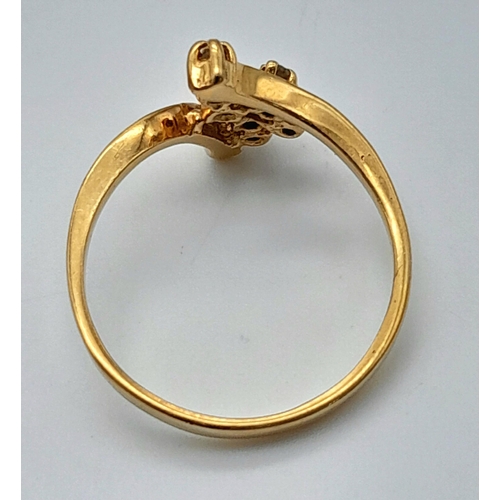 310 - AN 18K YELLOW GOLD FANCY DIAMOND RING. 2.2G TOTAL WEIGHT. SIZE L. Ref: SC 1067