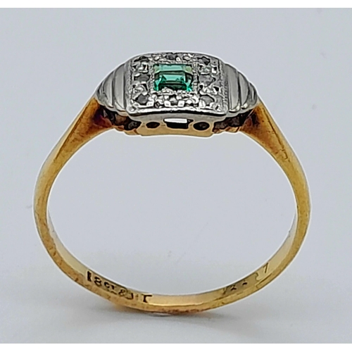 324 - AN 18K YELLOW GOLD & PLATINUM VINTAGE DIAMOND & EMERALD RING. 1.87G TOTAL WEIGHT. SIZE N. Ref: SC 10... 