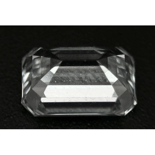 415 - A LAB GROWN EMERALD CUT DIAMOND 1.60CT E VS1 NO FLUORESCENCE TRIPLE X. 0.3G TOTAL WEIGHT. APPROX. 0.... 