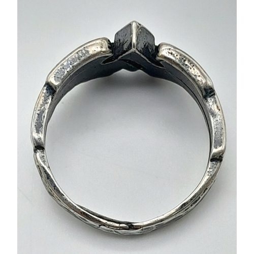 435 - A WW2 Silver US Woman’s Airforce Service Pilots Ring UK Size “P” US Size 8. The “WASP’s became train... 