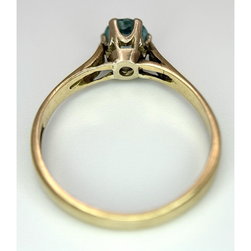 70 - Beautiful 9 CARAT GOLD, AQUAMARINE SOLITAIRE RING. Fully hallmarked.  2.08 grams. Size M.