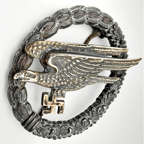 80 - An Early War Luftwaffe Fallschirmjäger (Paratrooper) Badge. Maker: G.H Osang, Dresden.