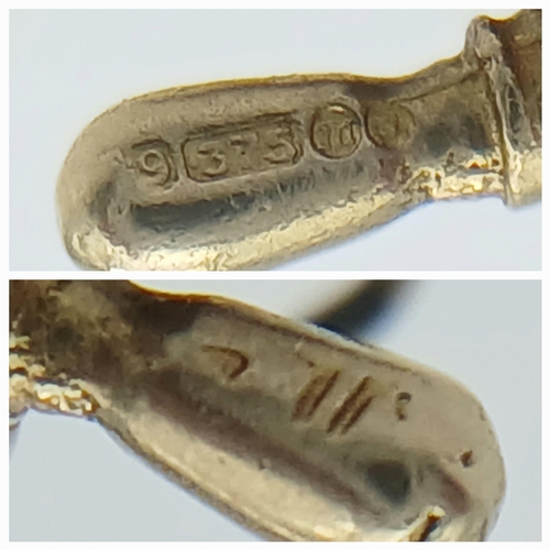 219 - A 9K YELLOW GOLD VINTAGE MOVING BELLOWS CHARM. 5.23G TOTAL WEIGHT. APPROX. 3.1CM IN HEIGHT AND 1.5CM... 