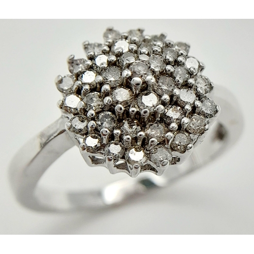 226 - A 9K WHITE GOLD DIAMOND CLUSTER RING. 0.50CT. 5.1G IN WEIGHT. SIZE U. Ref: SC 1021