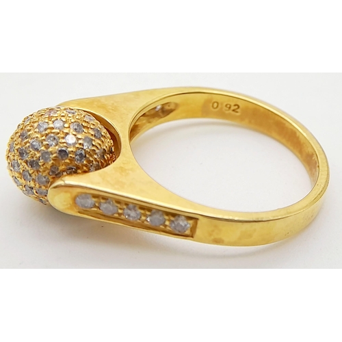 30 - AN 18K YELLOW GOLD DIAMOND SET SPINNING BALL TOP RING. 0.92CT. 6.25G TOTAL WEIGHT. SIZE M. Ref: TAN ... 