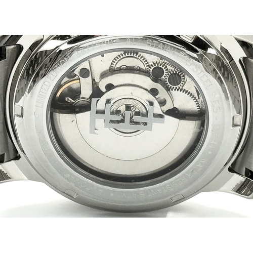 375 - A Thomas Earnshaw Automatic Stainless Steel Calendar Watch Reference- ES-8241-44. Now sold out model... 