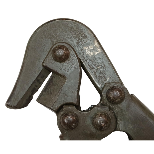 472 - A WW2 German Pioneers Wire Cutters. Nicley marked and dated 1940.