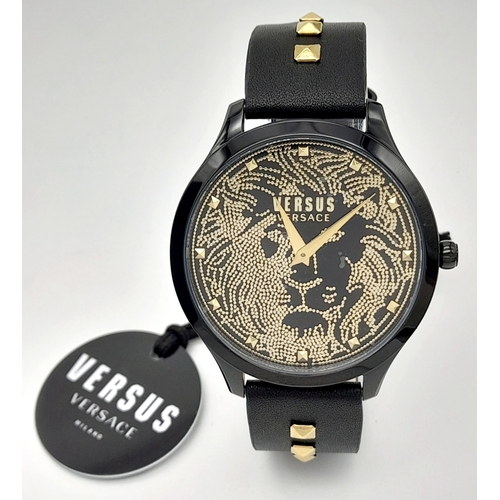 501 - A Versace Quartz Watch Model VSPVQ0520. 40mm Case. Complete with Box, Tag and Paperwork.