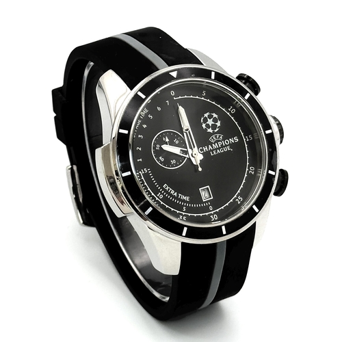 564 - A Made under License, UEFA Champions League 2018 Quartz Watch with Referee controls-45 minute Countd... 