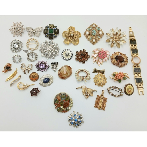 7 - A Stunning selection of VINTAGE BROOCHES to include jewelled etc. Many extremely large show stopping... 