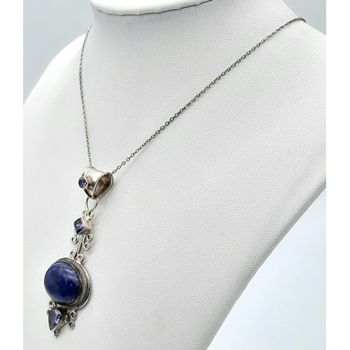 901 - A Vintage Sterling Silver Lapis Lazuli and Amethyst Pendant Necklace. 40cm Length Chain. Pendant Mea... 