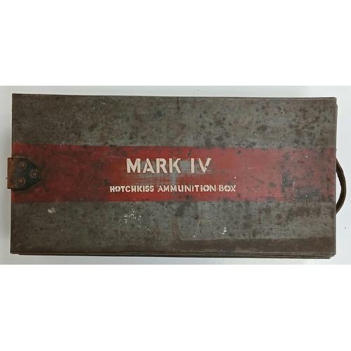 589 - A WW1 British Mk IV Tank Hotchkiss Machine Gun Ammunition Tin.