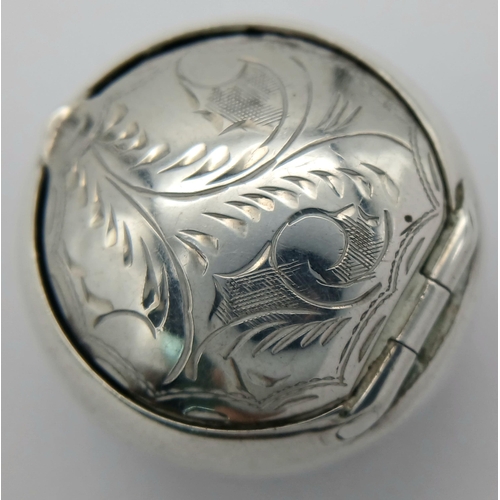 644 - Vintage SILVER PILL BOX .CAULDRON SHAPE. Scroll and leaf decoration to lid. 2.8 cm diameter. Full UK... 