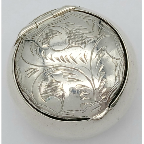 644 - Vintage SILVER PILL BOX .CAULDRON SHAPE. Scroll and leaf decoration to lid. 2.8 cm diameter. Full UK... 