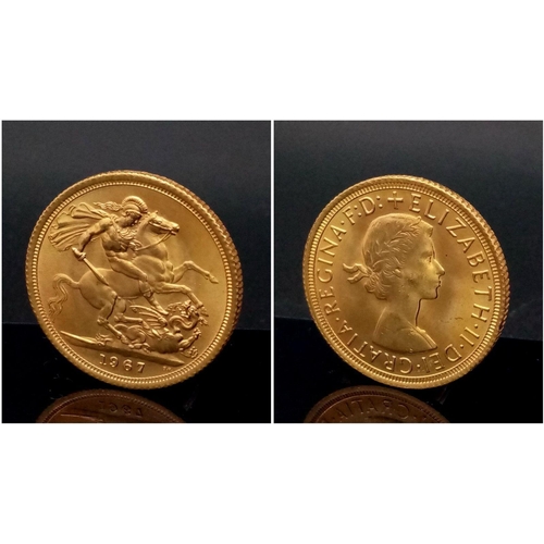 75 - A 22K Gold 1967 Queen Elizabeth II Uncirculated Full Sovereign - In a protective capsule.