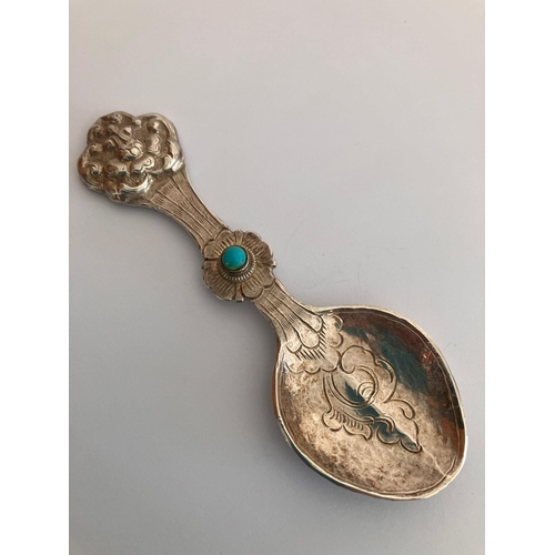 357 - Vintage Continental SILVER CADDY SPOON. Nicely patterned with ornate detail. Please see pictures.