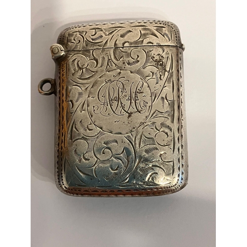 602 - Antique SILVER VESTA. Clear Hallmark for Joseph Gloster, Birmingham 1907. opens and closes perfectly... 