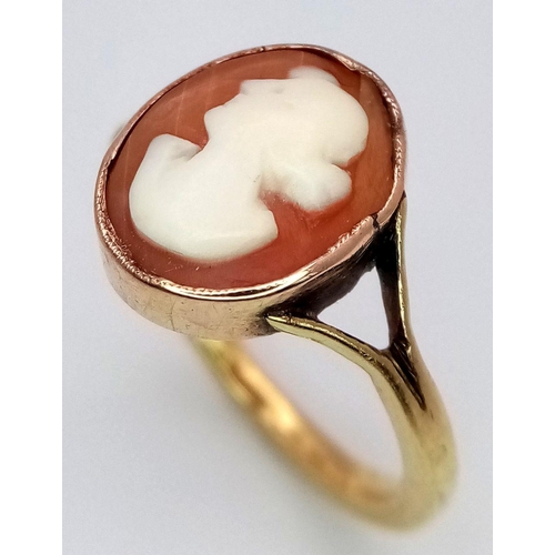 215 - An 18K Gold (tested) Cameo Ring. Size L. 3.1g total weight.