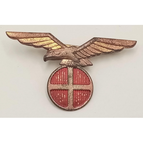 688 - A WW2 Norwegian Ski Cap-Kepi Eagle Cap Badge. Circa 1942-1945