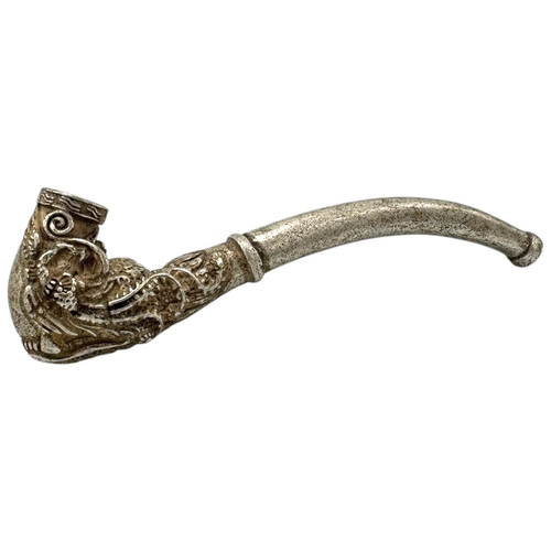 1097 - A vintage Chinese Silver Dragon Opium Pipe. Intricate dragon motif detailing, featuring engraved and... 