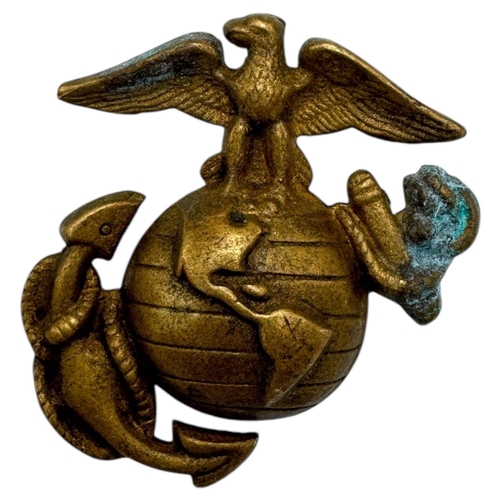 1111 - A US Marine Corps (USMC) Eagle, Globe, and Anchor Cap Badge. Approximately 4.5 cm height x 4.5 cm wi... 