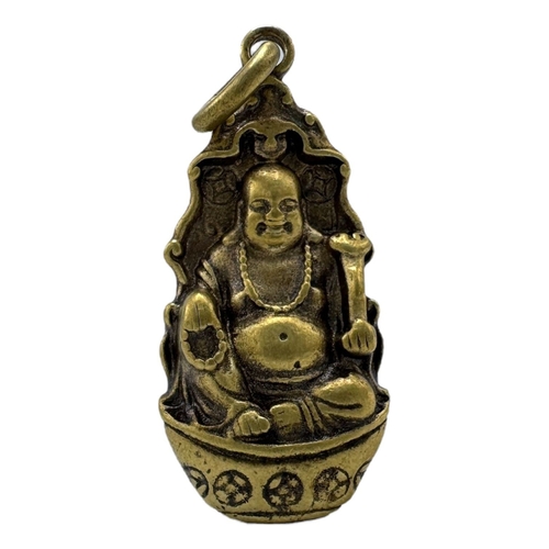 1187 - An antique gilded Chinese Buddha Pendant. Approximately 4 cm length x 2 cm width. Please see photos ... 