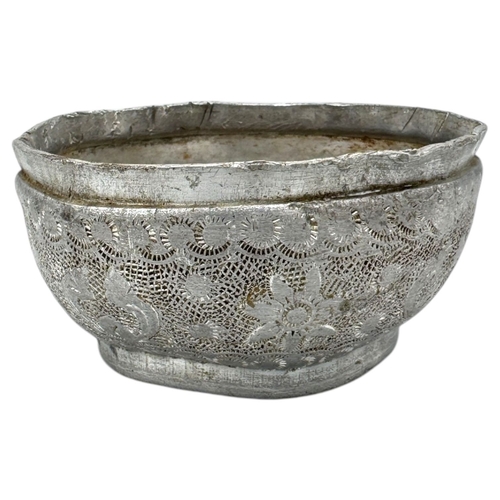 1201 - An 18th century Antique  Nguyen dynasty Hue Silver Bowl. Intricate floral engravings.
Condition: Vis... 