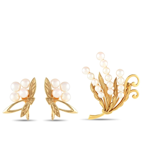 1120 - An Mikimoto 14K Yellow Gold Brooch and Earrings Set. Features a combination of 18K Yellow Gold metal... 