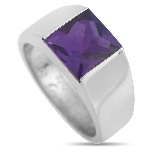 1146 - A Cartier Tank 18K White Gold Amethyst Ring. The wide band is made with sleek 18K white gold, and be... 