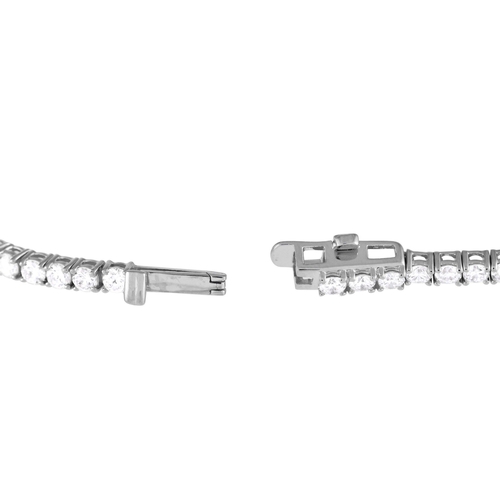 1196 - An 14K White Gold 2.55ct Lab-Grown Diamond Tennis Bracelet. A total of 76 round brilliant lab diamon... 