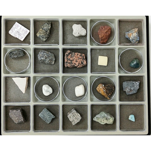 1385 - Treasures of the Earth minerals and gemstones collection. Consisting of six folders and five full di... 