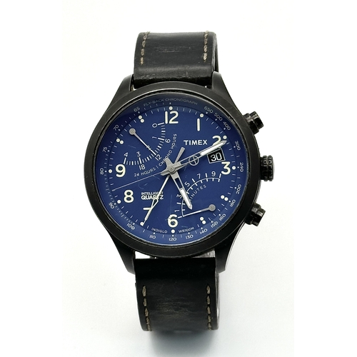 1175 - A Timex Intelligent Quartz Gents Watch. Black leather strap. Ceramic and steel case - 45mm. Blue dia... 